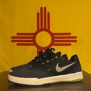 Nike sb Prod 9 size 10.5 new